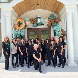 The gangs all here! We are so excited to host our VIP Open House today! 
 
Thank you to our amazing vendors:

Food: @board_n_bacon 

Champagne Wall: @simplysignsbyemma 

Balloons: @balloonsandbranches
